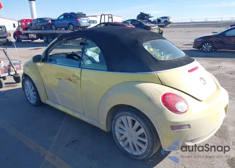 2008 Volkswagen New Beetle Se z USA, uszkodzony, nr VIN 3VWRF31Y08M415711